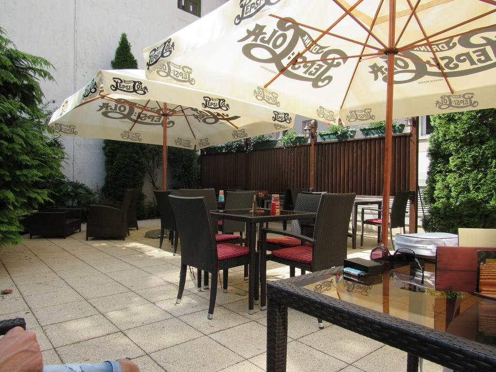 Szent Gellert Hotel İstolni Belgrad Dış mekan fotoğraf