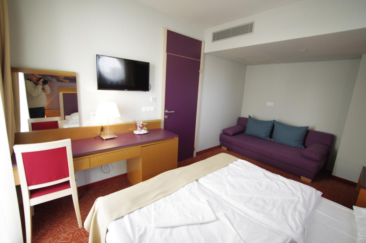 Szent Gellert Hotel İstolni Belgrad Dış mekan fotoğraf
